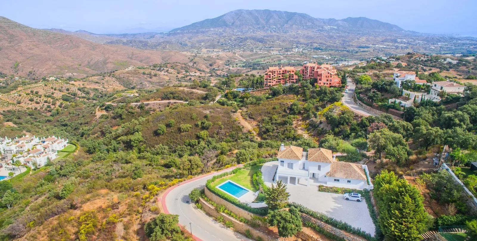 Venta de villa independiente en La Mairena 50