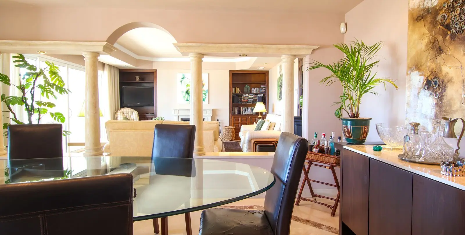 Venta de villa independiente en La Mairena 5