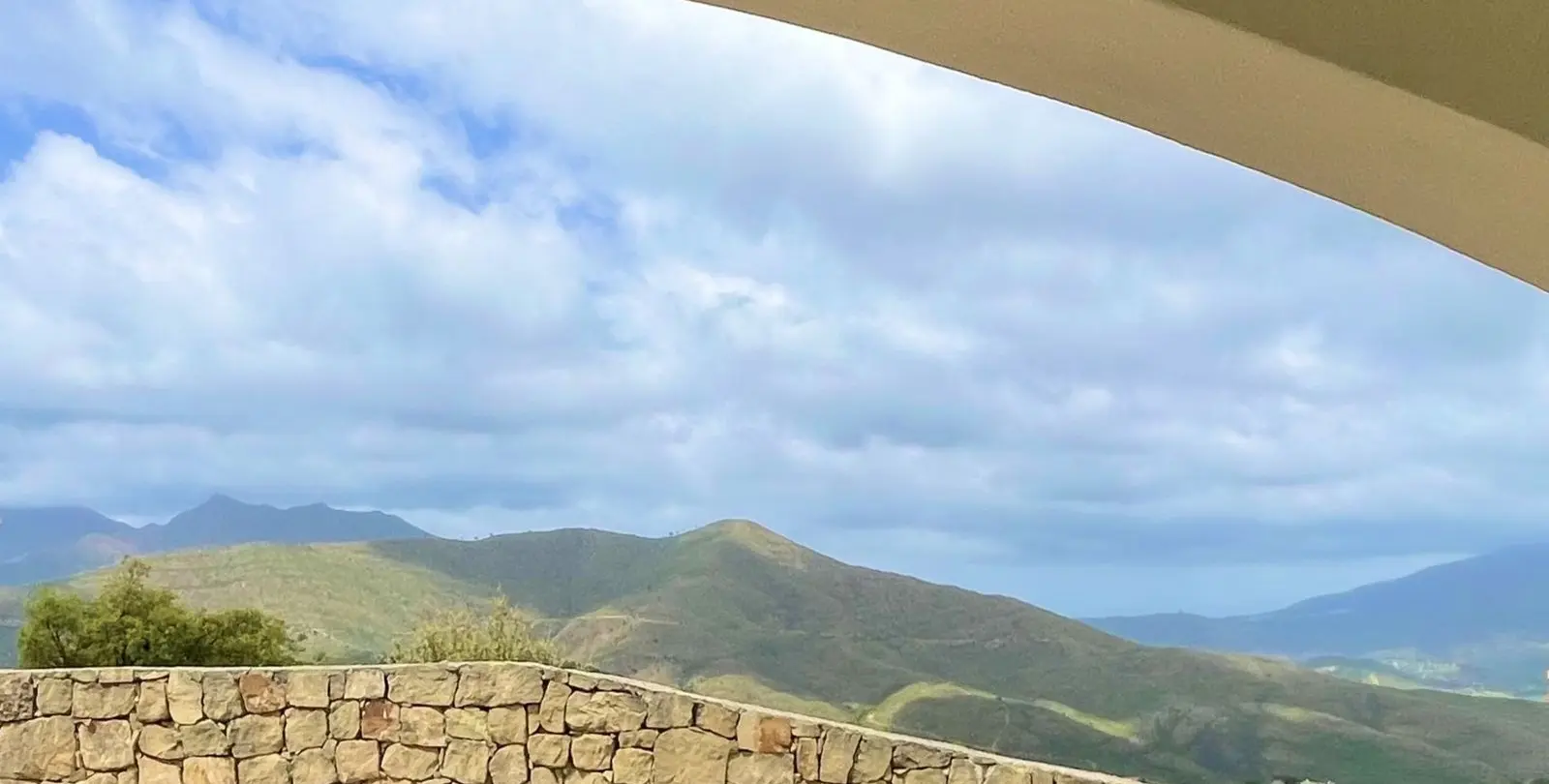 Sale of detached villa in La Mairena 18