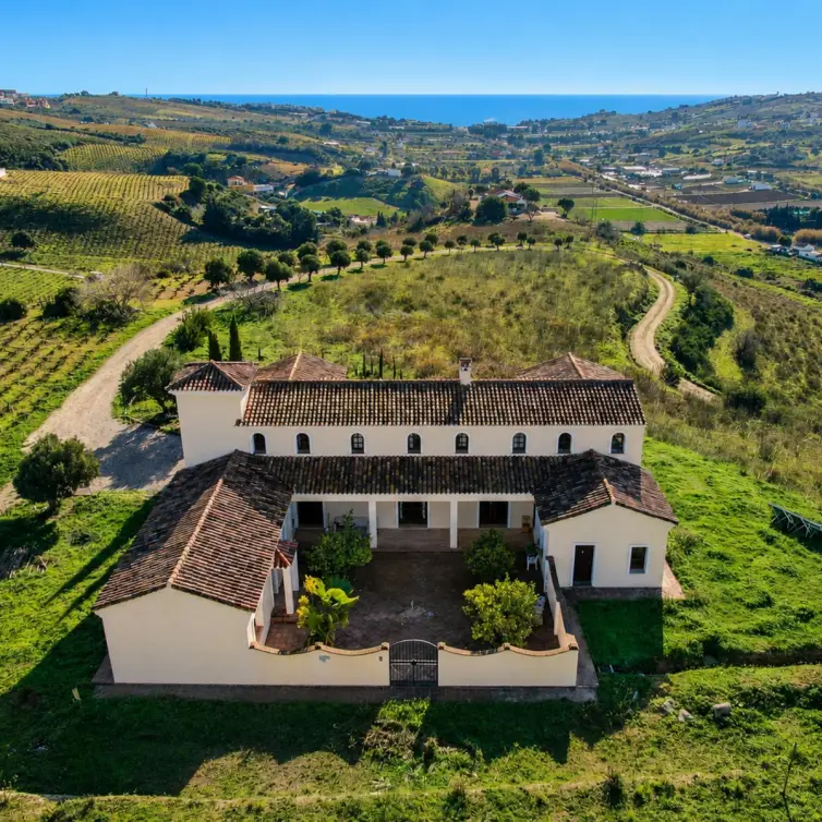 Продажа финки в Casares