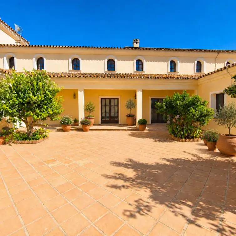 Продажа финки в Casares