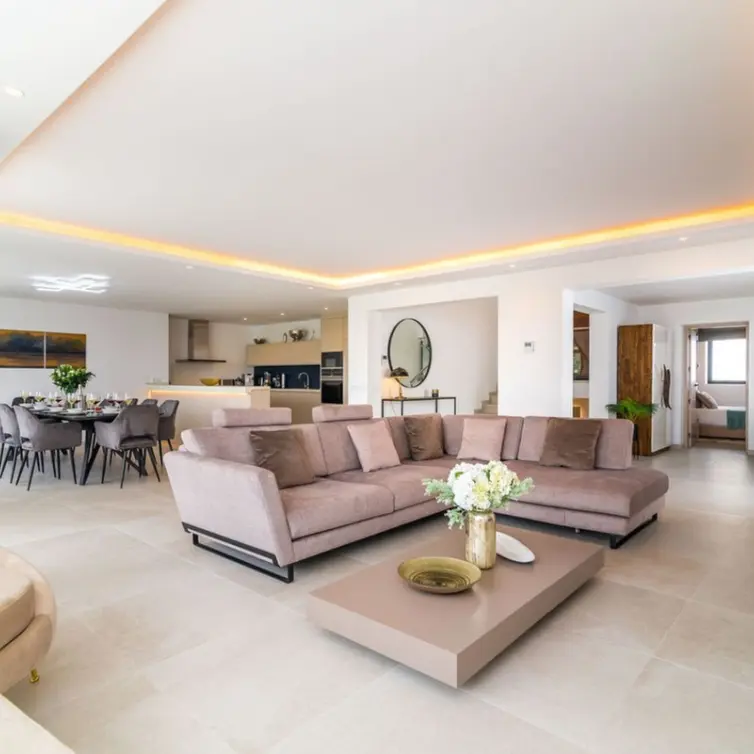 Long-term rent of detached villa in Guadalmina Alta