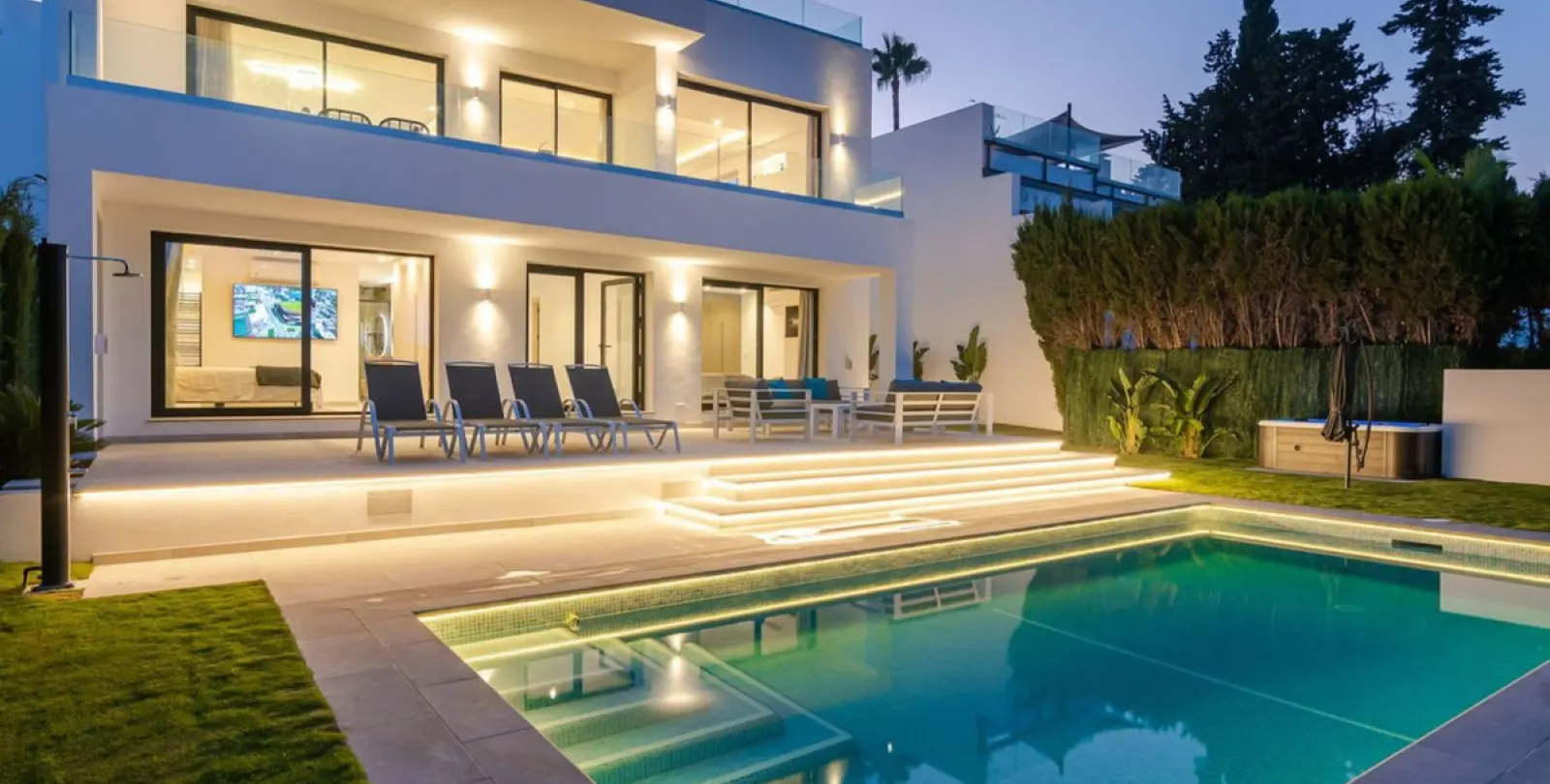 Long-term rent of detached villa in Guadalmina Alta 35