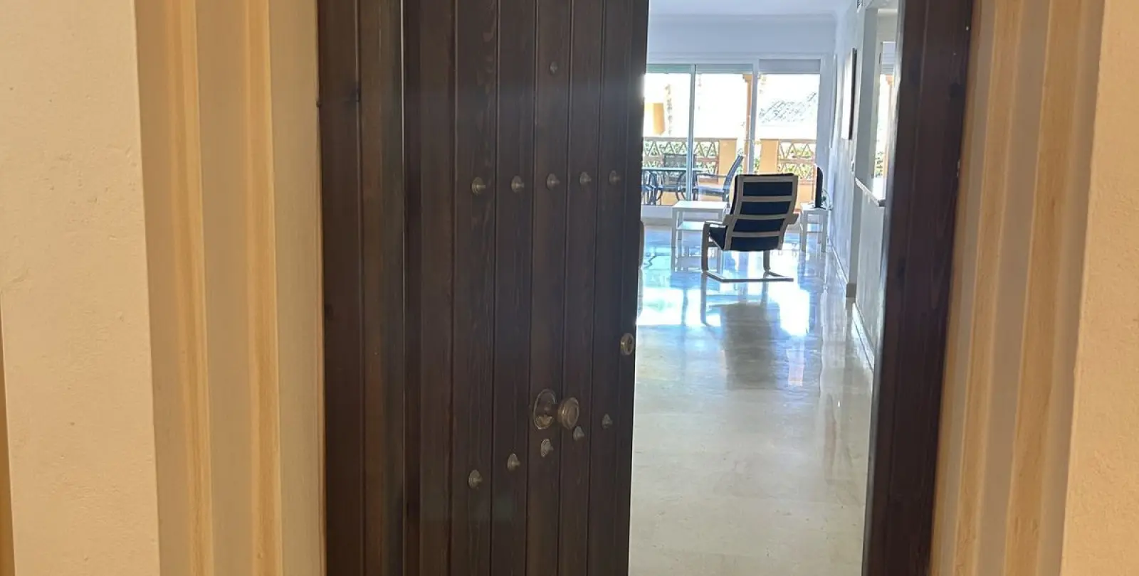 Sale of ground floor apartment in Elviria 4