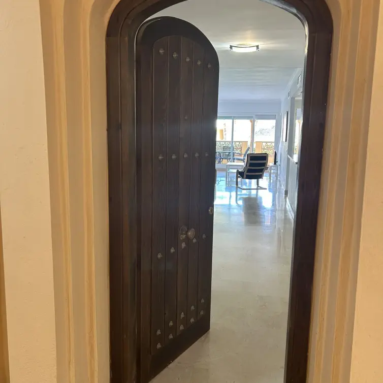 Sale of ground floor apartment in Elviria