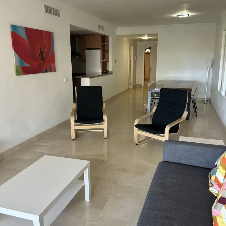 Sale of ground floor apartment in Elviria