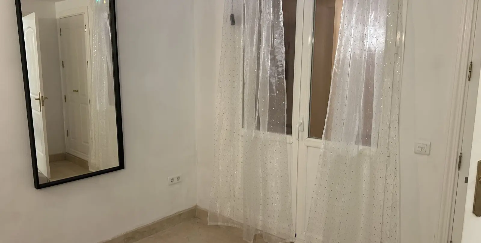 Sale of ground floor apartment in Elviria 17