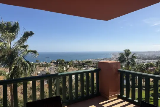 Image 6 thumb