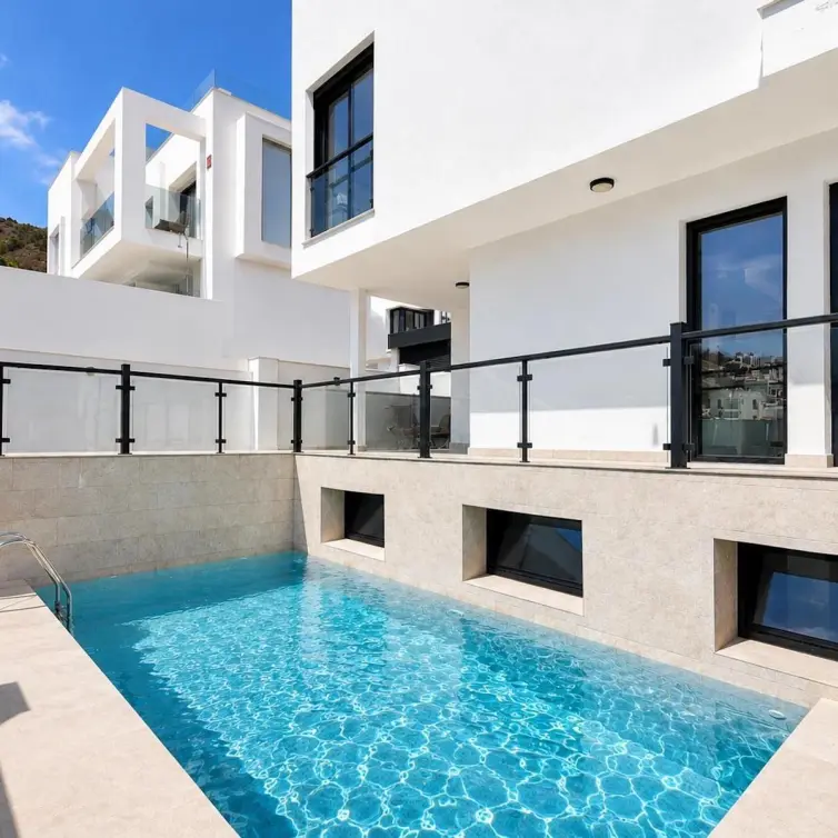 Venta de villa independiente en Nerja