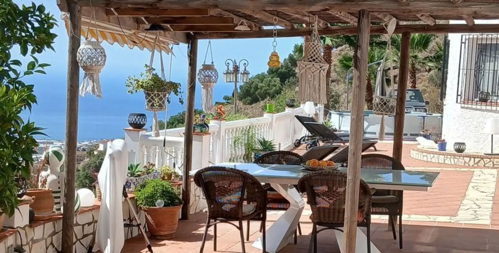 Venta de finca - cortijo en Sayalonga 12