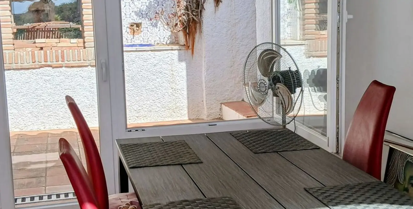 Venta de finca - cortijo en Sayalonga 48