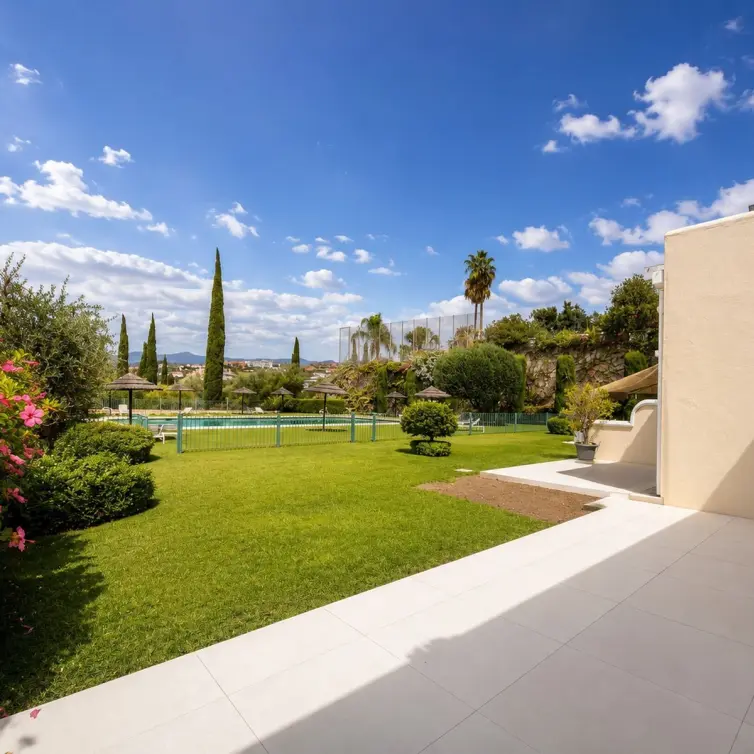 Venta de apartamento en planta baja en Los Flamingos