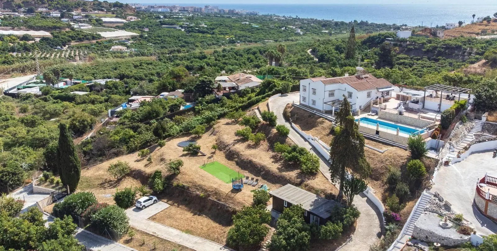 Venta de villa independiente en Nerja 1