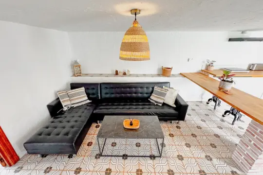 Image 27 thumb