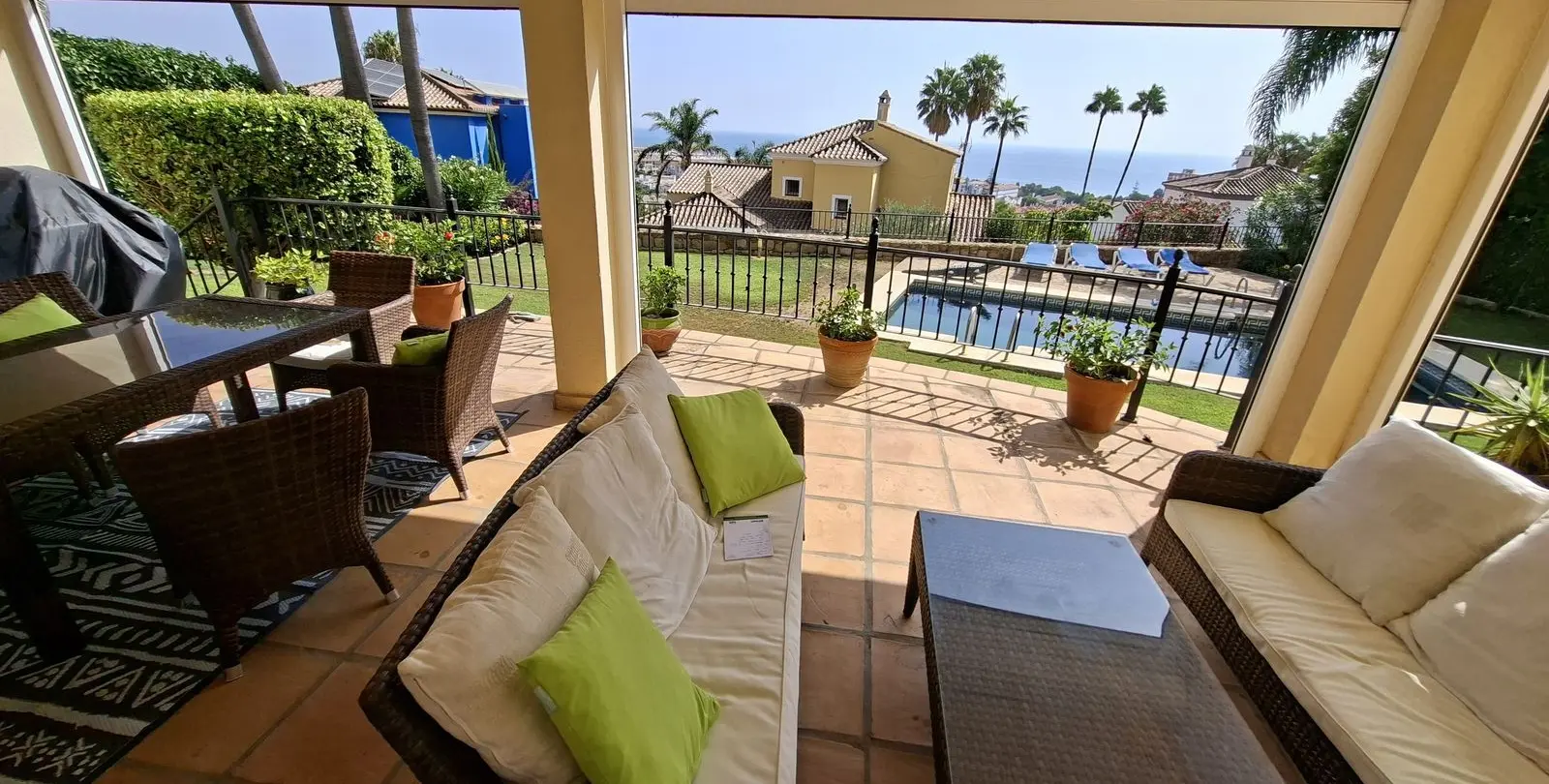 Venta de villa independiente en La Duquesa 3