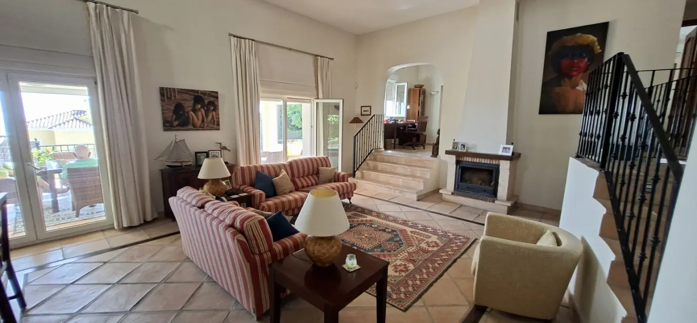 Venta de villa independiente en La Duquesa 4