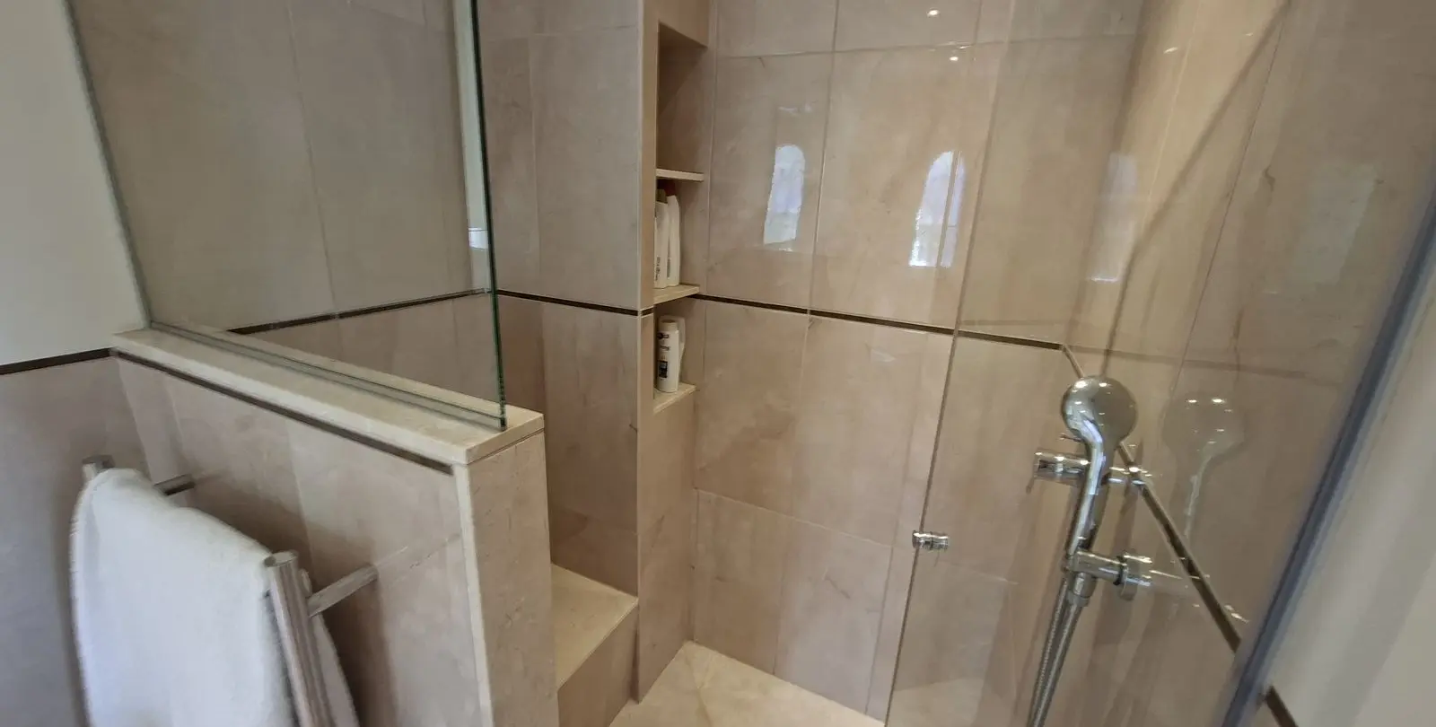 Venta de villa independiente en La Duquesa 27
