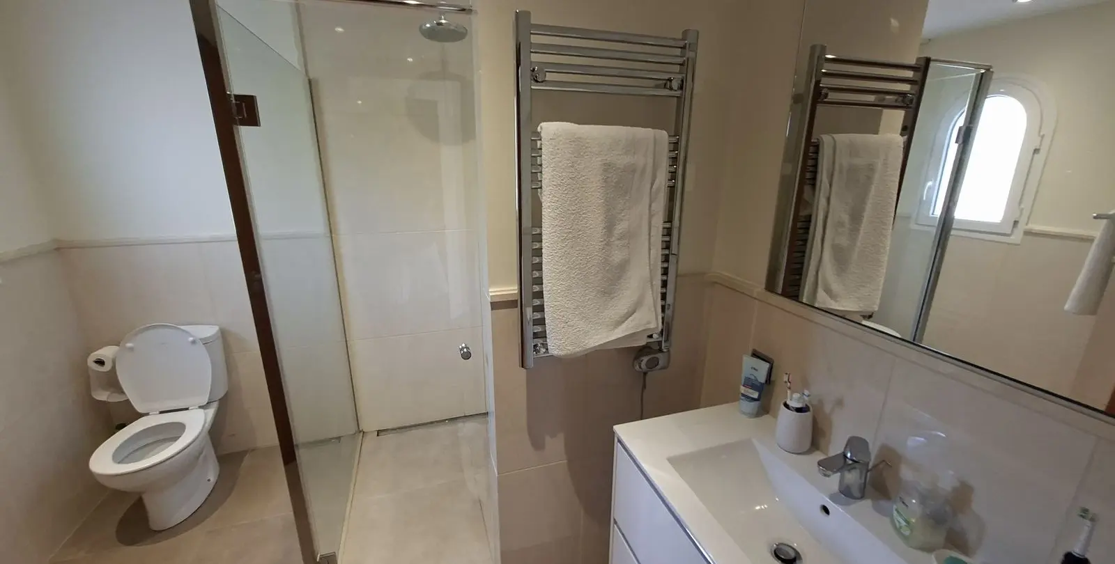 Venta de villa independiente en La Duquesa 34