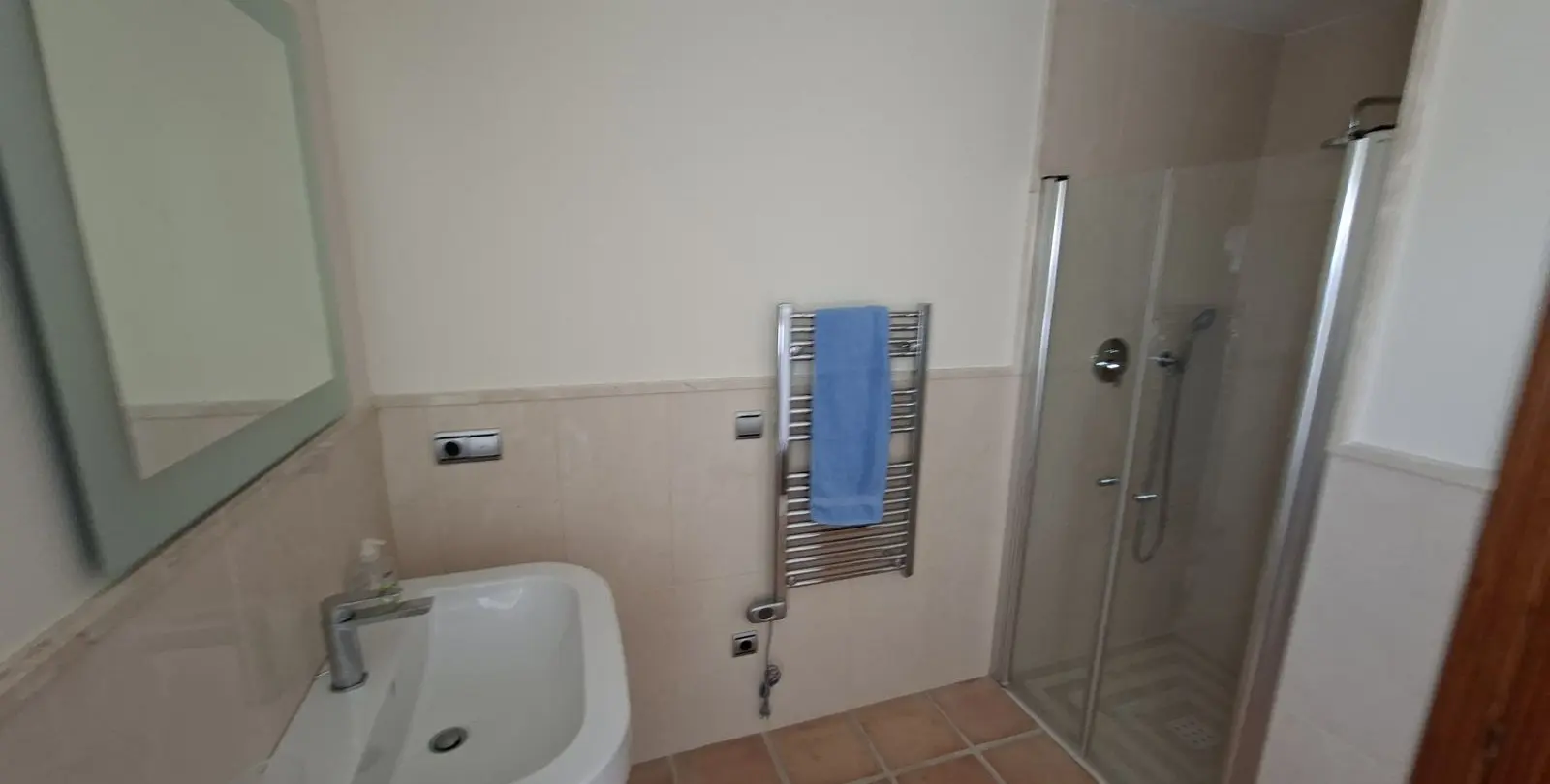 Venta de villa independiente en La Duquesa 36