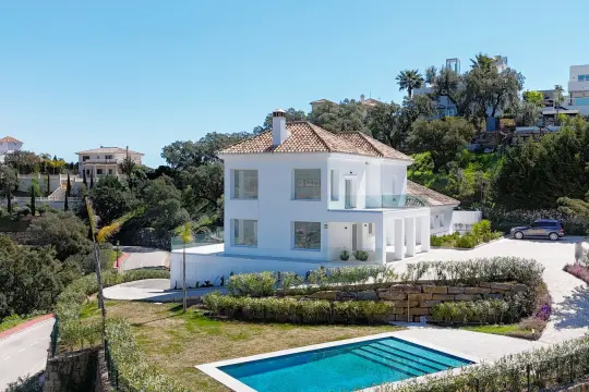 Image 3 thumb