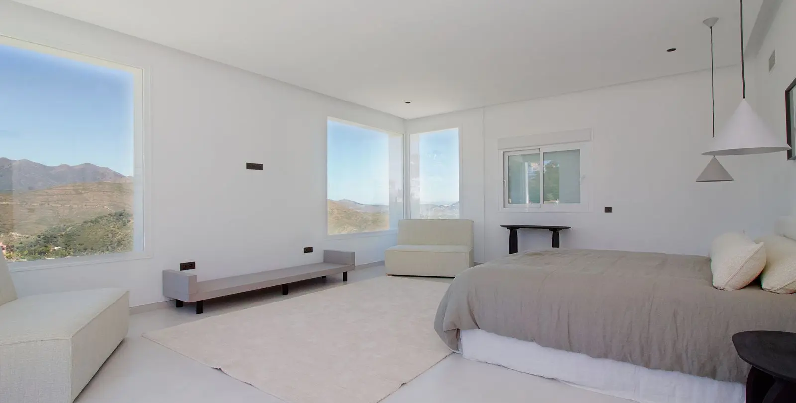 Venta de villa independiente en La Mairena 31