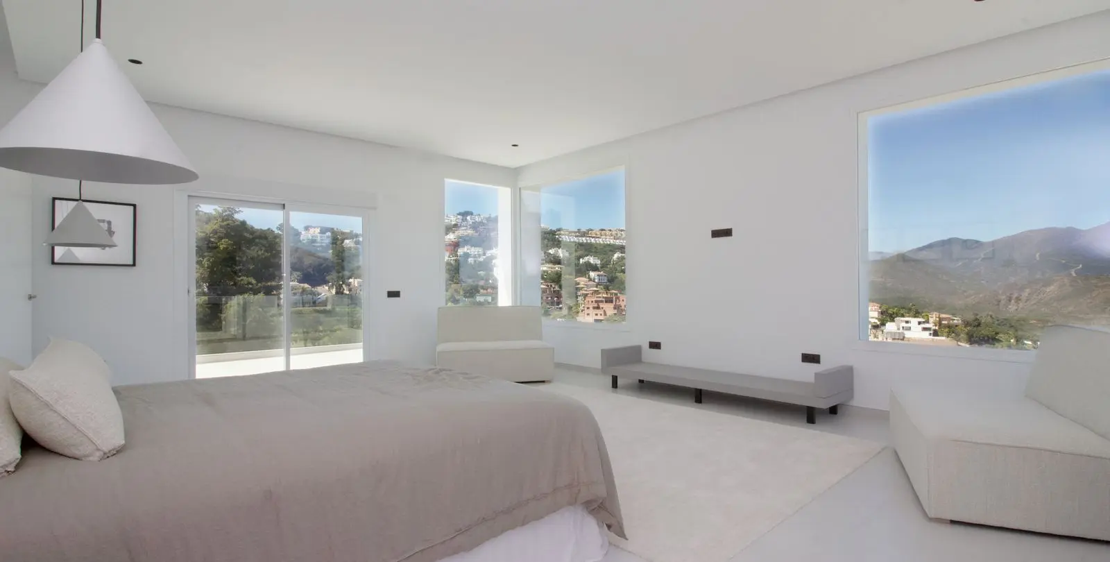 Venta de villa independiente en La Mairena 32