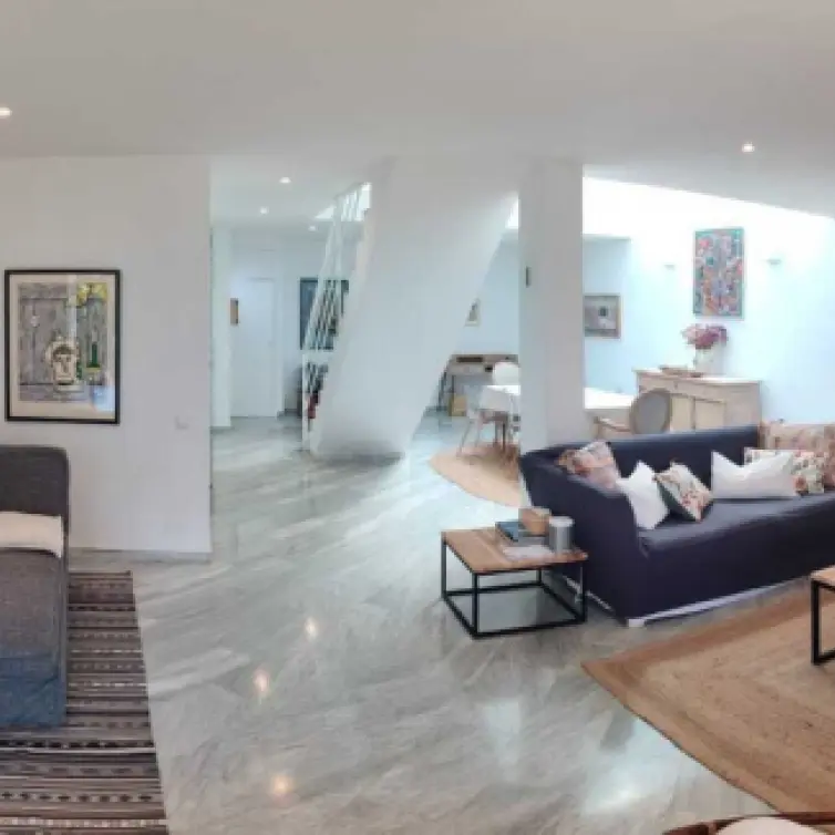 Long-term rent of townhouse in Estepona