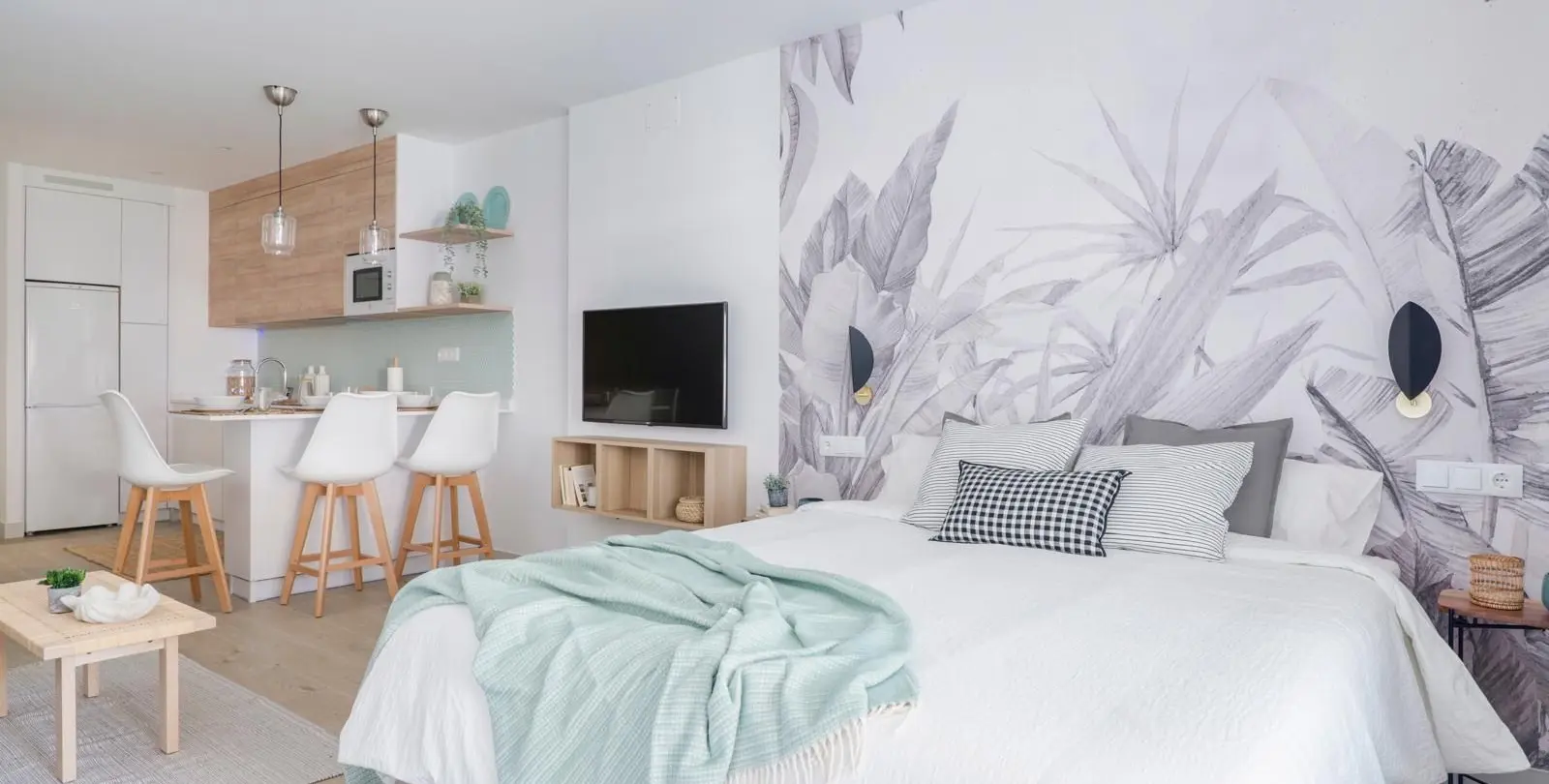 Sale of studio in Marbella 1