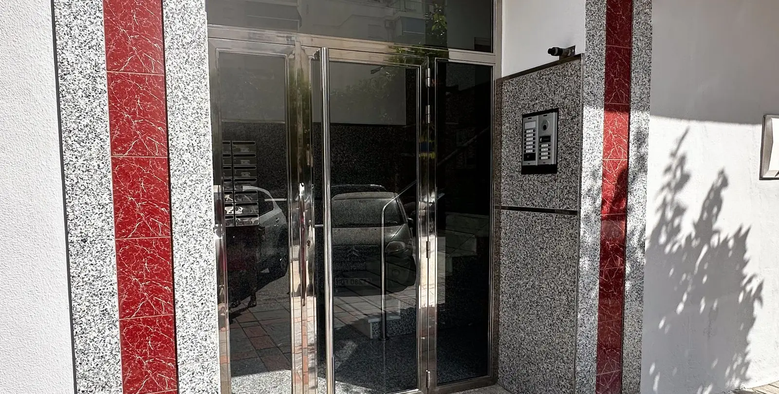 Sale of middle floor apartment in Fuengirola 37