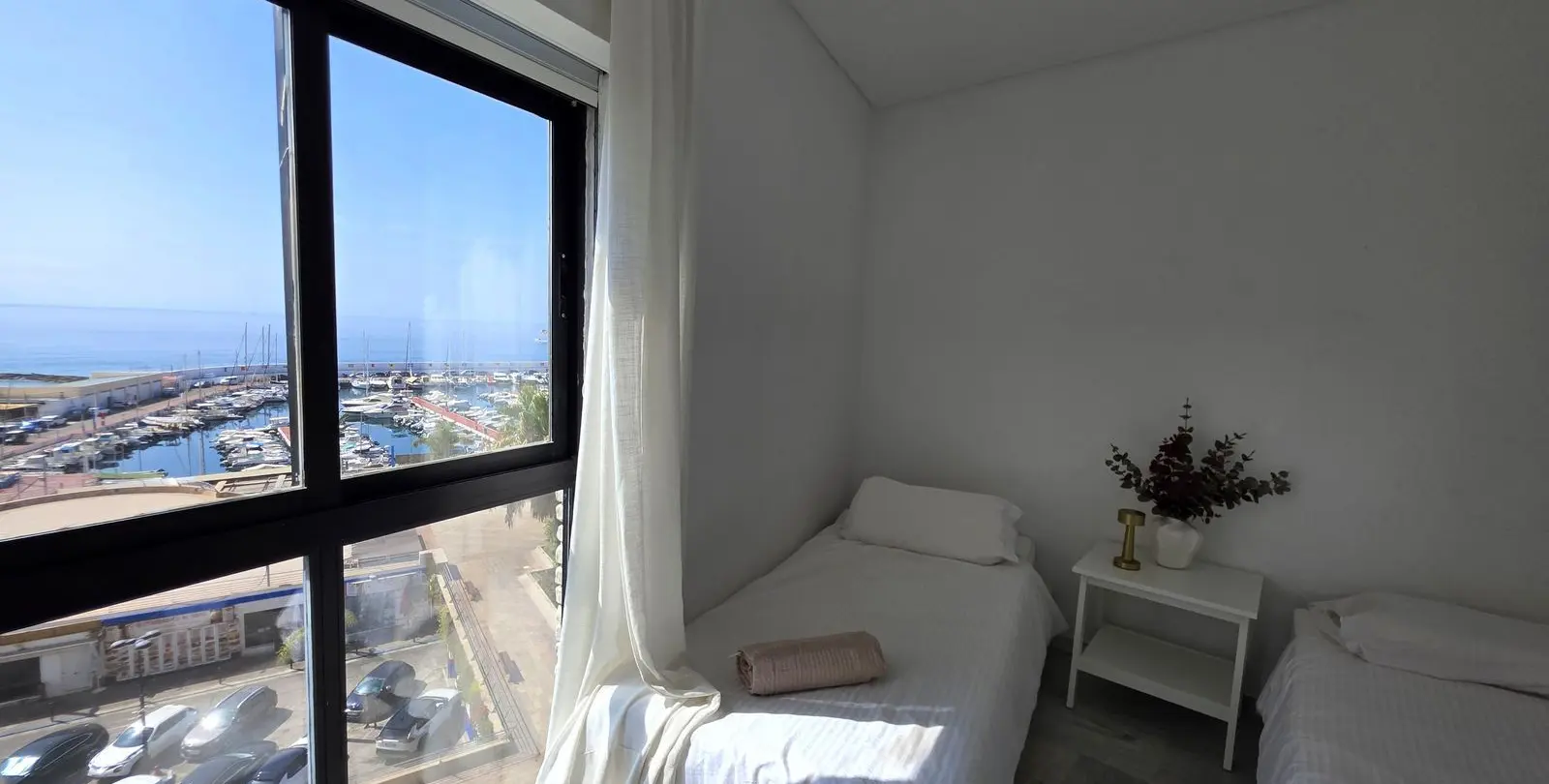 Продажа апартаментов на среднем этаже в Marbella 7