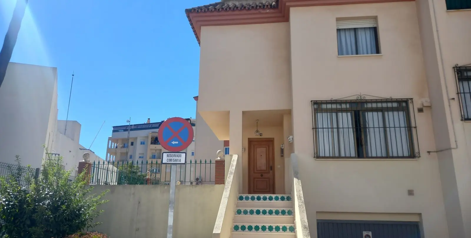 Venta de casa pareada en Estepona 1