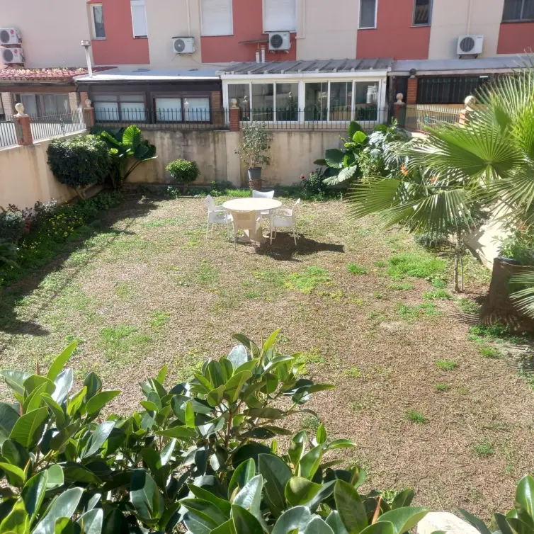 Venta de casa pareada en Estepona