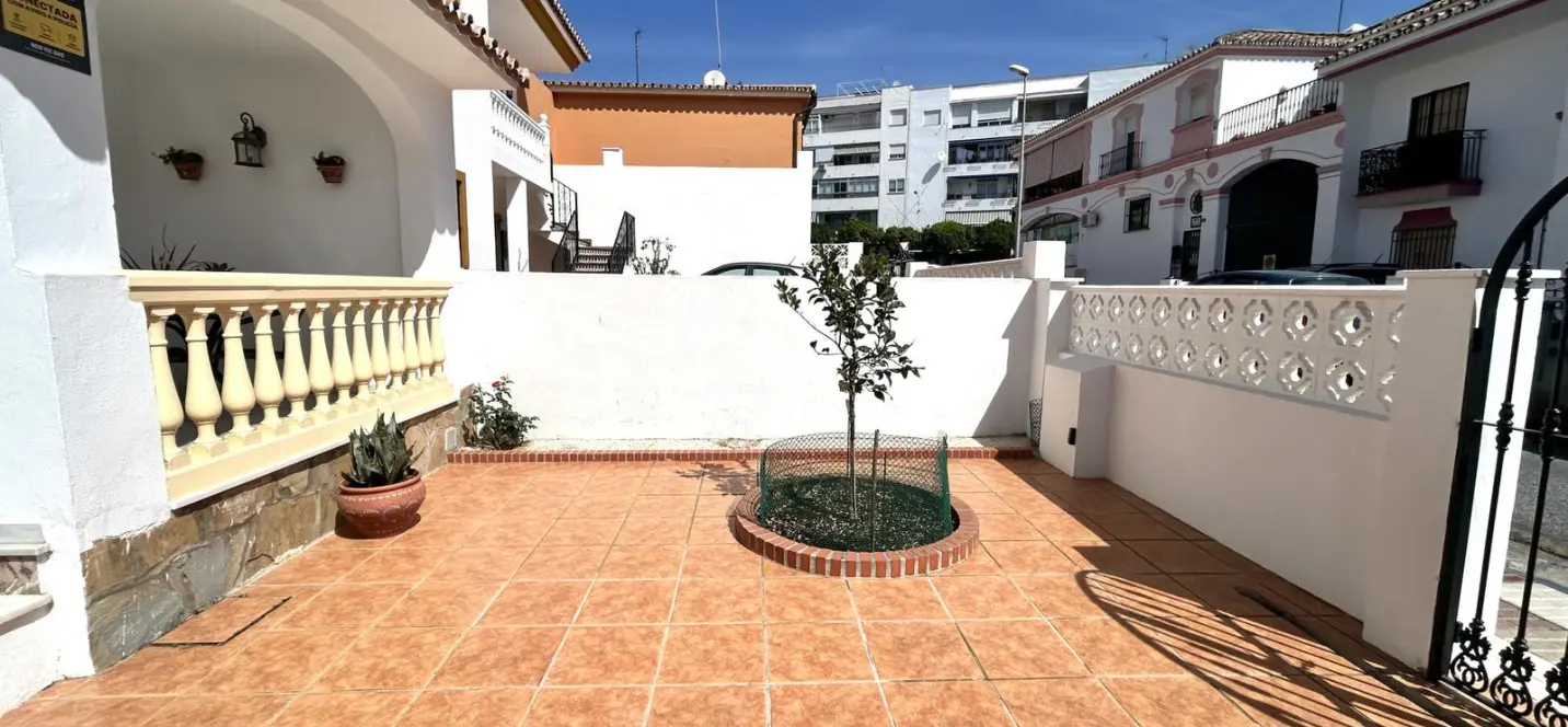 Sale of townhouse in San Pedro de Alcántara 1