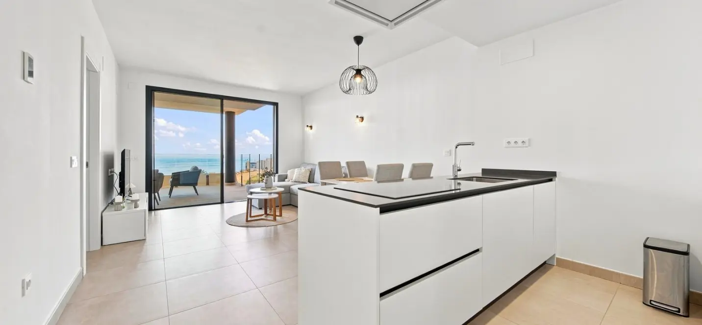 Продажа апартаментов на среднем этаже в Fuengirola 2