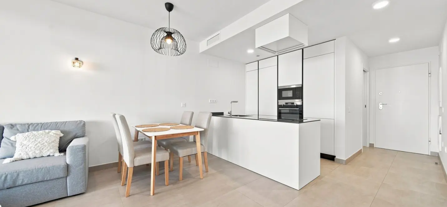 Продажа апартаментов на среднем этаже в Fuengirola 3
