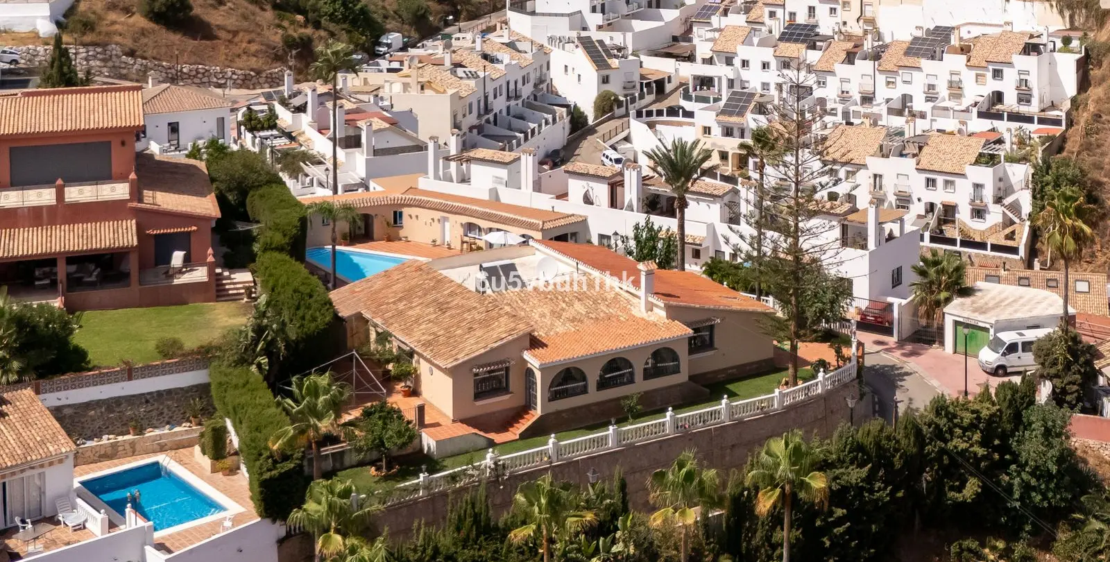 Продажа  отдельно стоящей виллы в Torreblanca 48