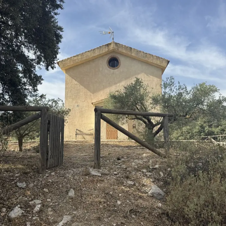 Venta de finca - cortijo en Alfarnate