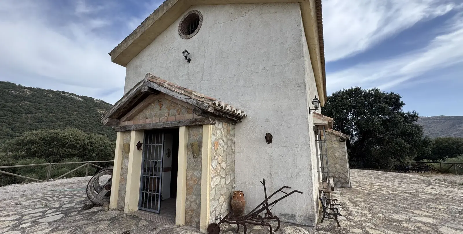 Venta de finca - cortijo en Alfarnate 3