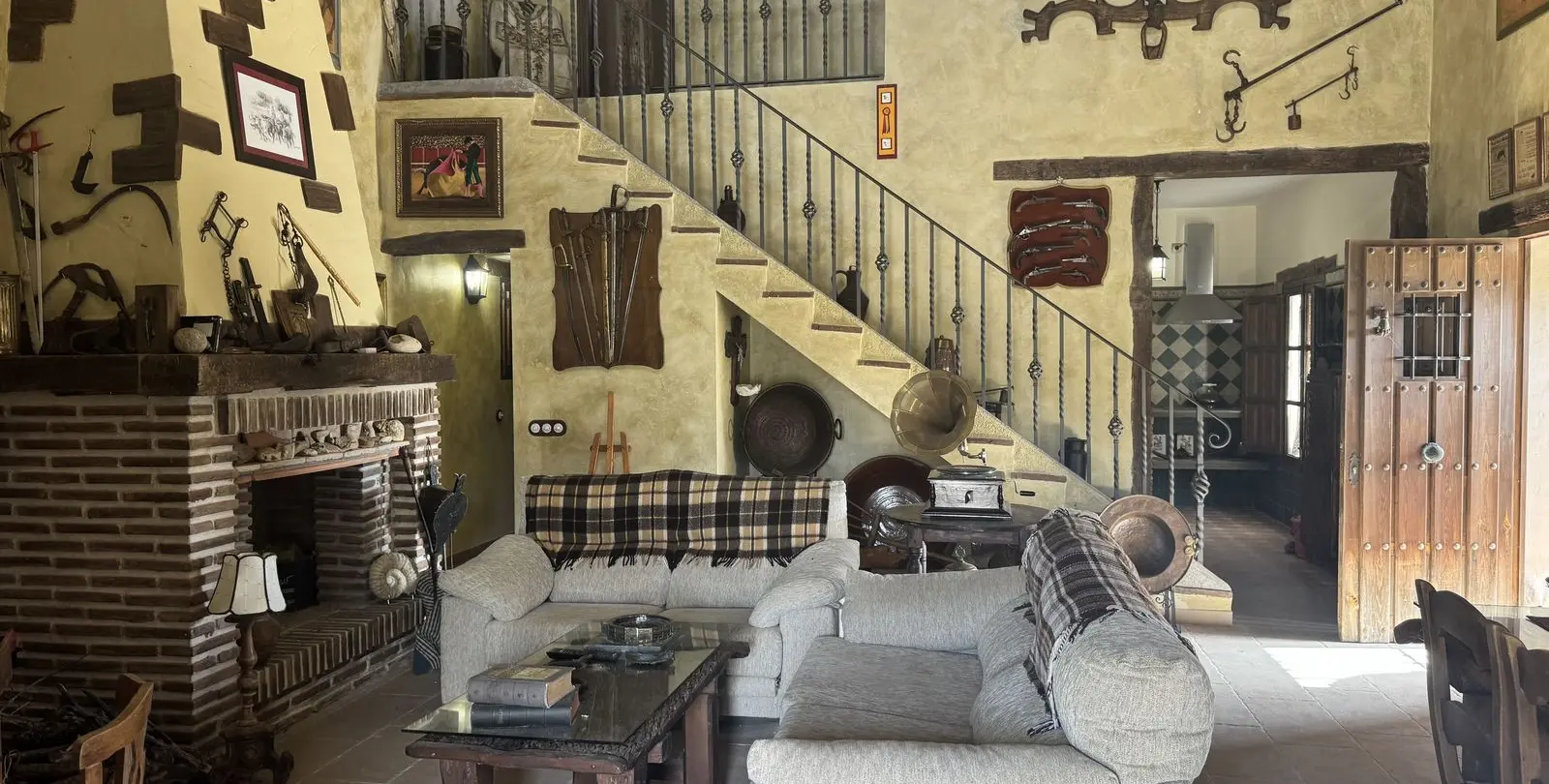 Venta de finca - cortijo en Alfarnate 13