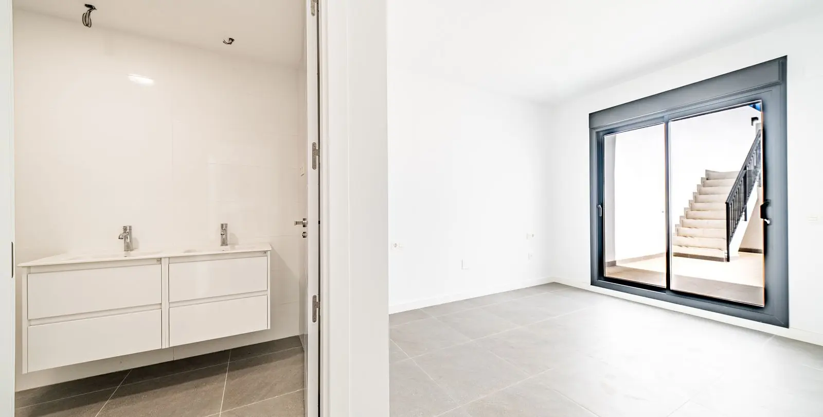 Venta de apartamento en planta baja en El Chaparral 17