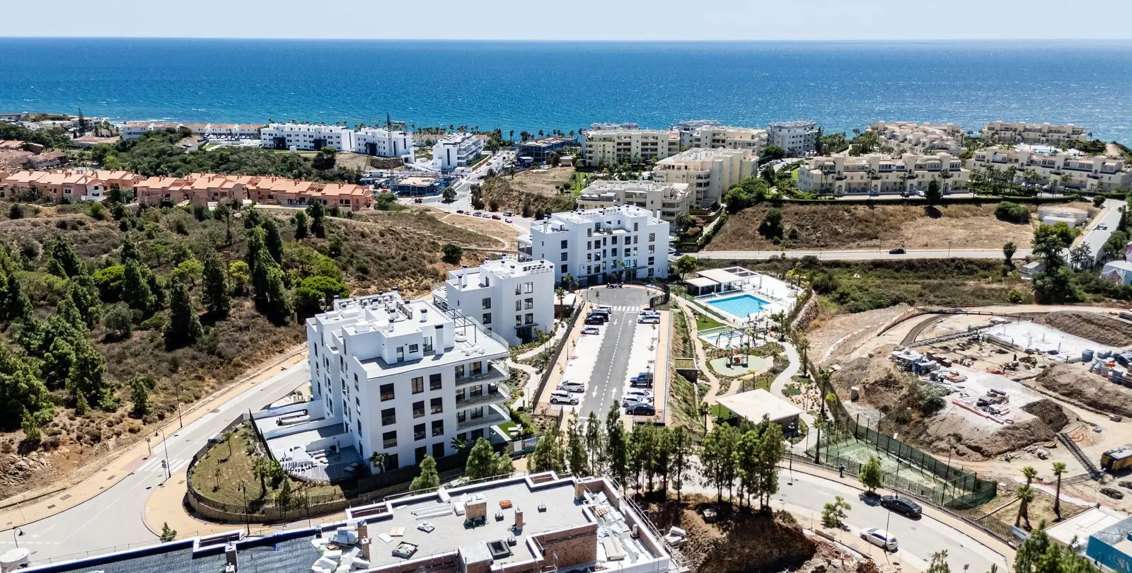 Venta de apartamento en planta baja en El Chaparral 24