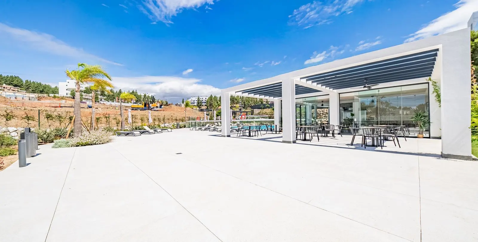 Venta de apartamento en planta baja en El Chaparral 29
