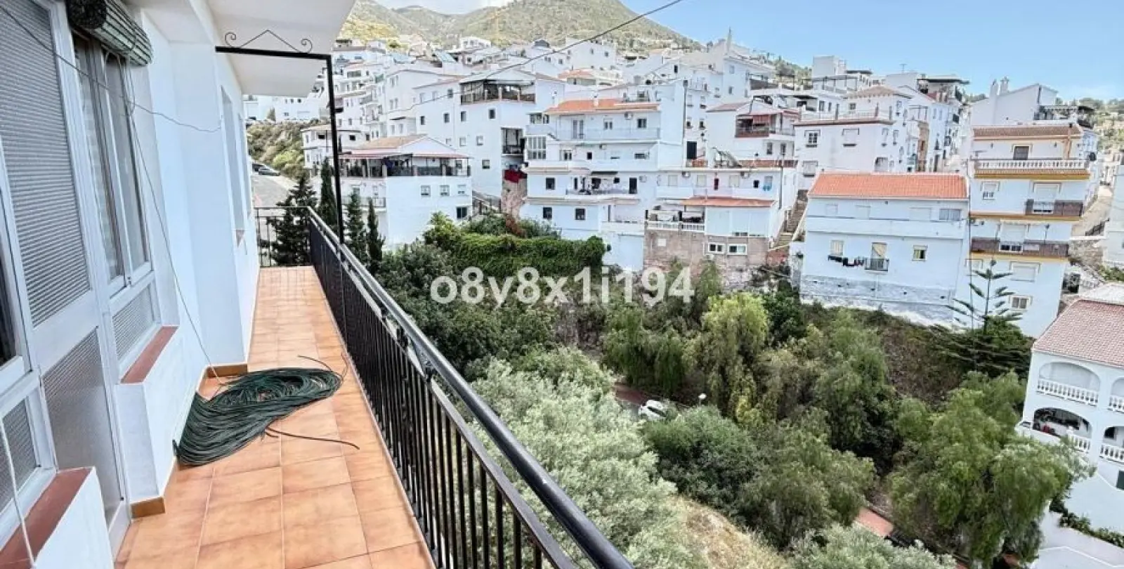 Sale of detached villa in South of spain 3