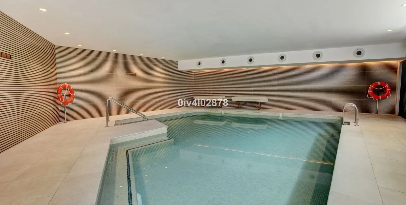 Sale of middle floor apartment in Los Alamos 6