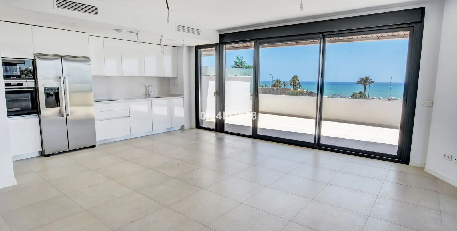 Sale of middle floor apartment in Los Alamos 7