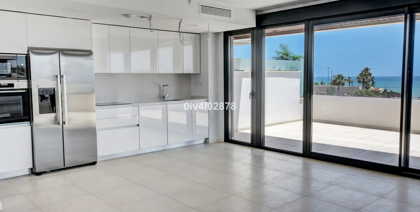 Sale of middle floor apartment in Los Alamos 8