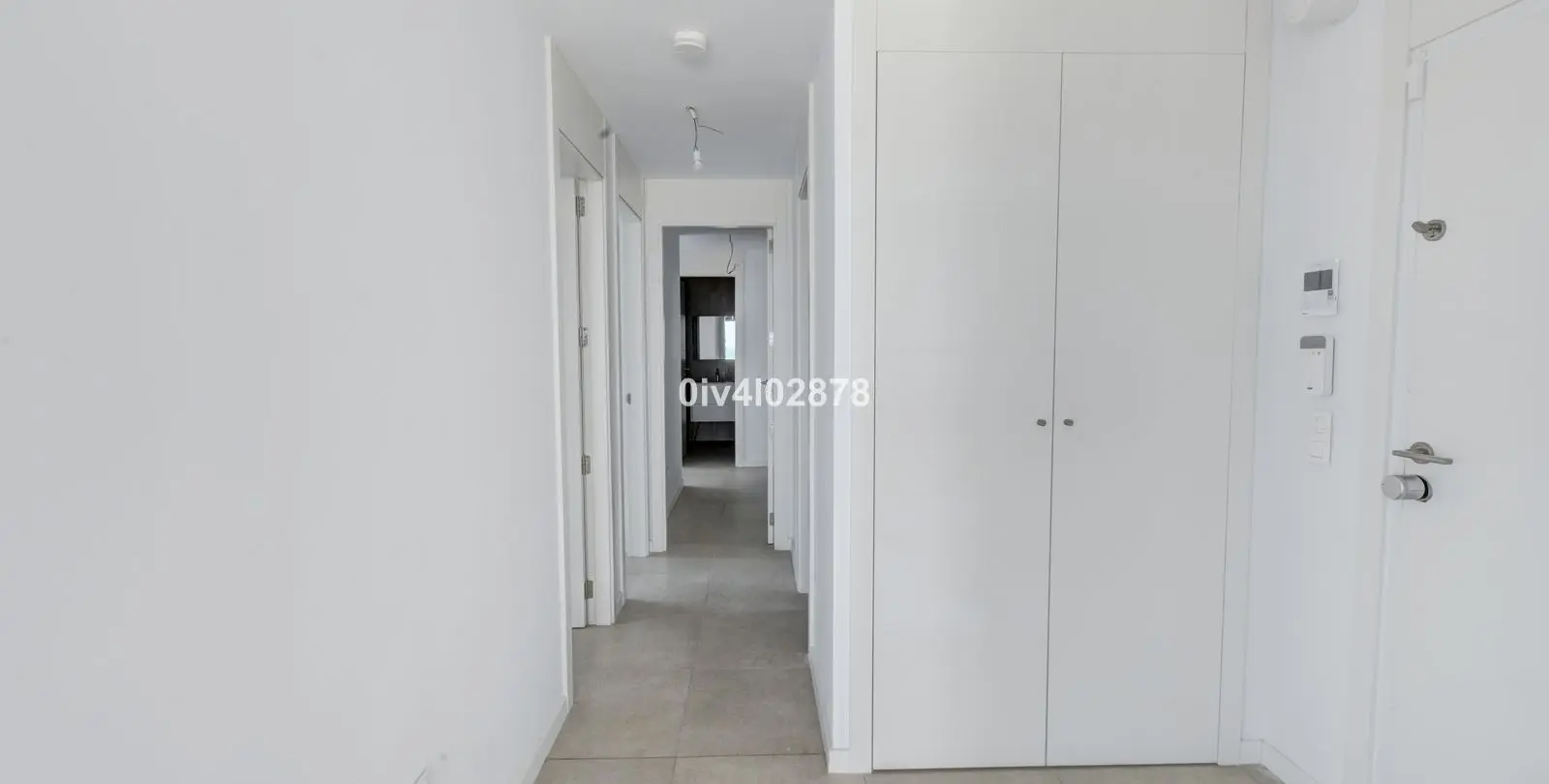 Sale of middle floor apartment in Los Alamos 16