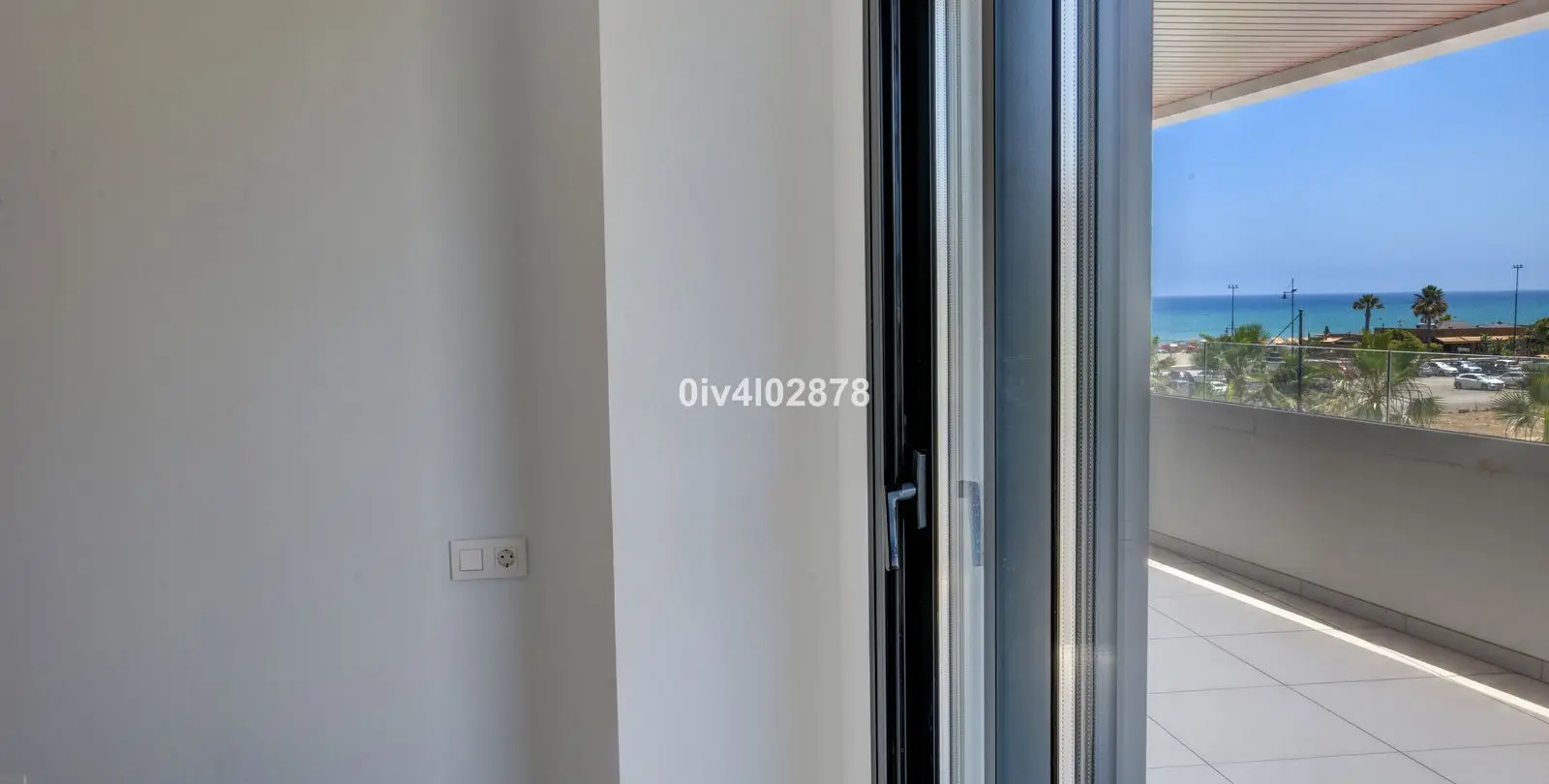 Sale of middle floor apartment in Los Alamos 19