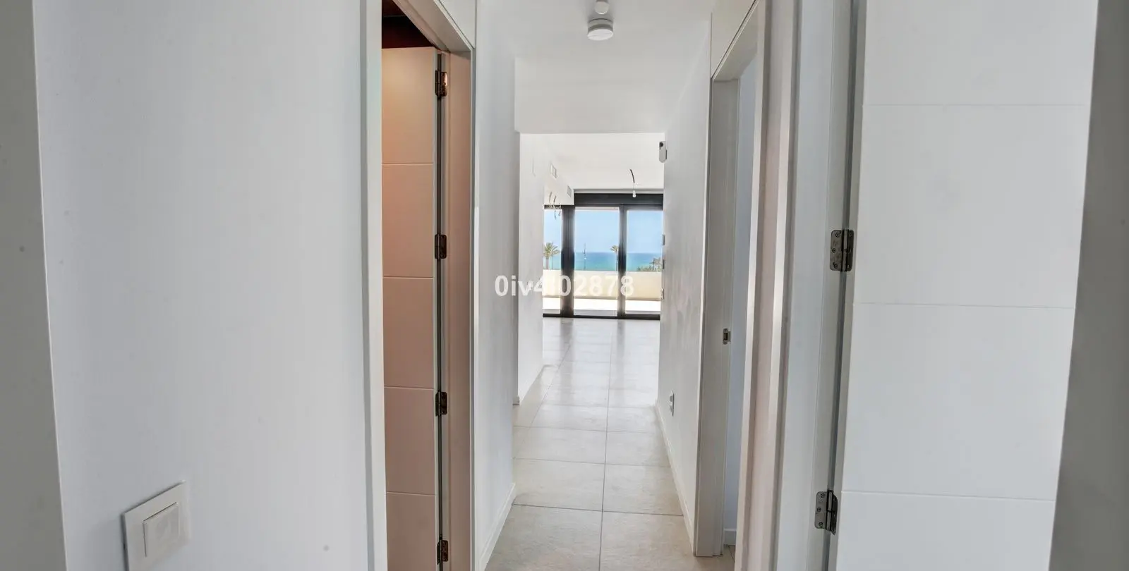Sale of middle floor apartment in Los Alamos 21