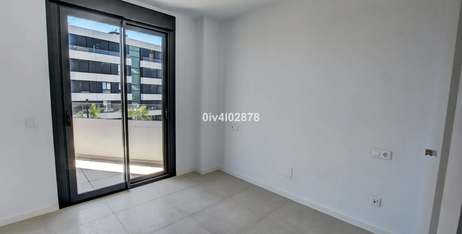 Sale of middle floor apartment in Los Alamos 27